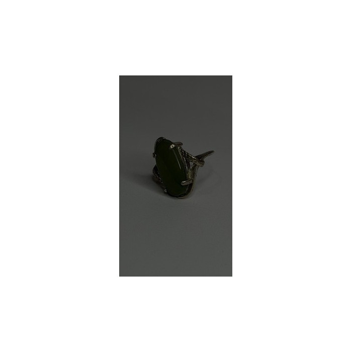 925 Sterling Silver Green Jade Ring Size 8