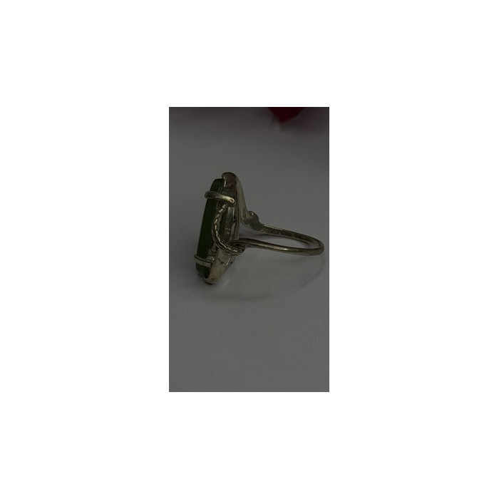 925 Sterling Silver Green Jade Ring Size 8