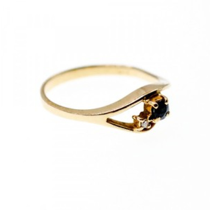 10K Yellow Gold Sapphire & Diamond Ring Size 7