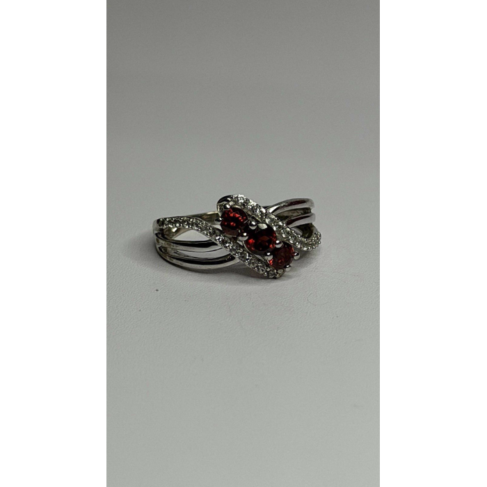 925 Sterling Silver Garnet & Beryl Ring Size 7