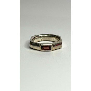925 Sterling Silver Signet-Style Red Garnet Ring Size 6
