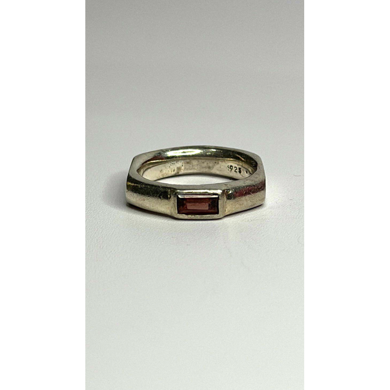 925 Sterling Silver Signet-Style Red Garnet Ring Size 6