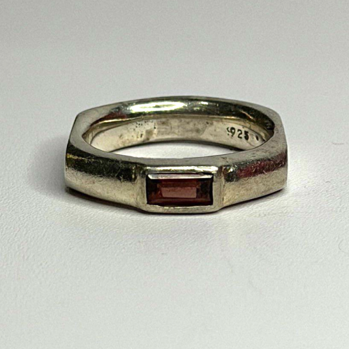 925 Sterling Silver Signet-Style Red Garnet Ring Size 6