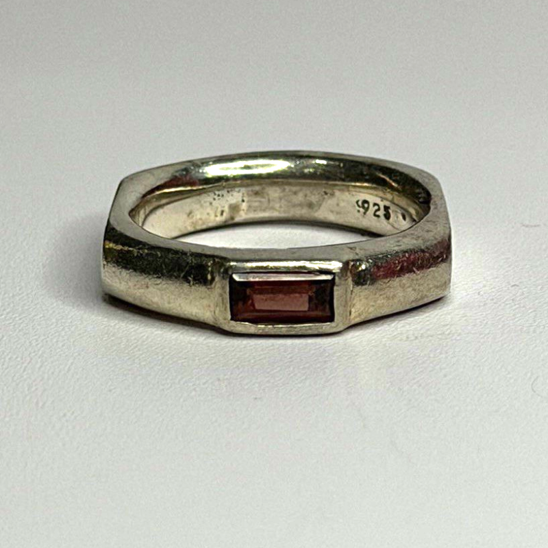 925 Sterling Silver Signet-Style Red Garnet Ring Size 6