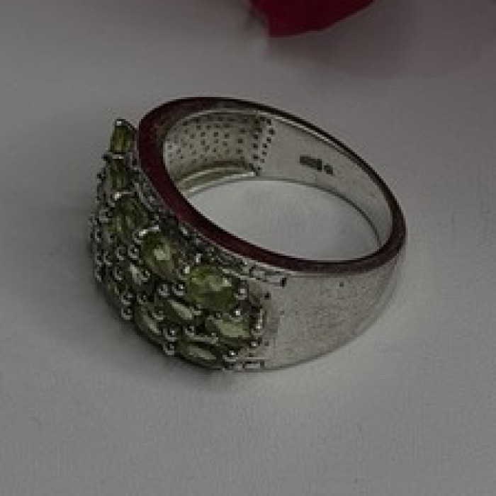 925 Sterling Silver Olive Green Peridot & Beryl Stones Ring Size 7