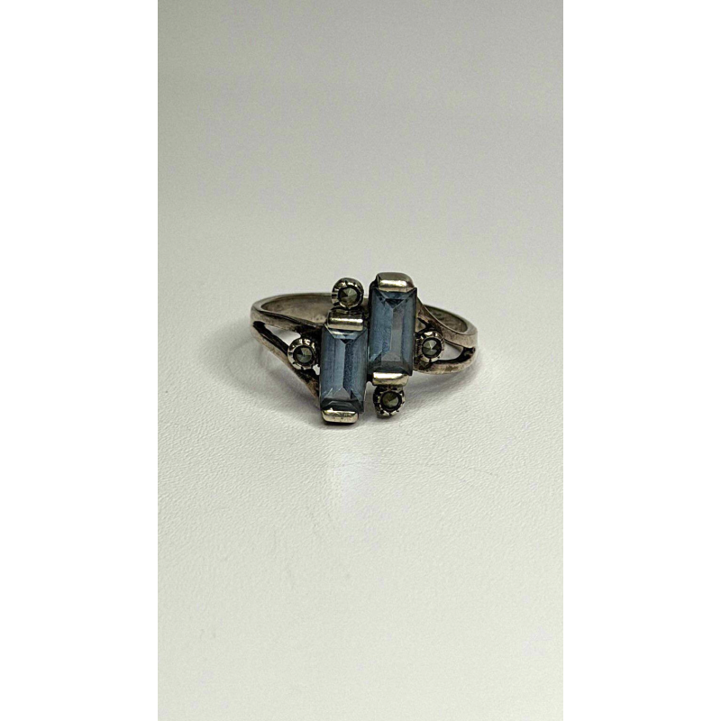 925 Sterling Silver Topaz & Marcasite Ring Size 7