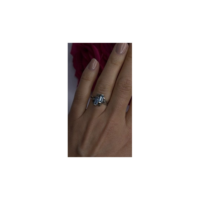 925 Sterling Silver Topaz & Marcasite Ring Size 7