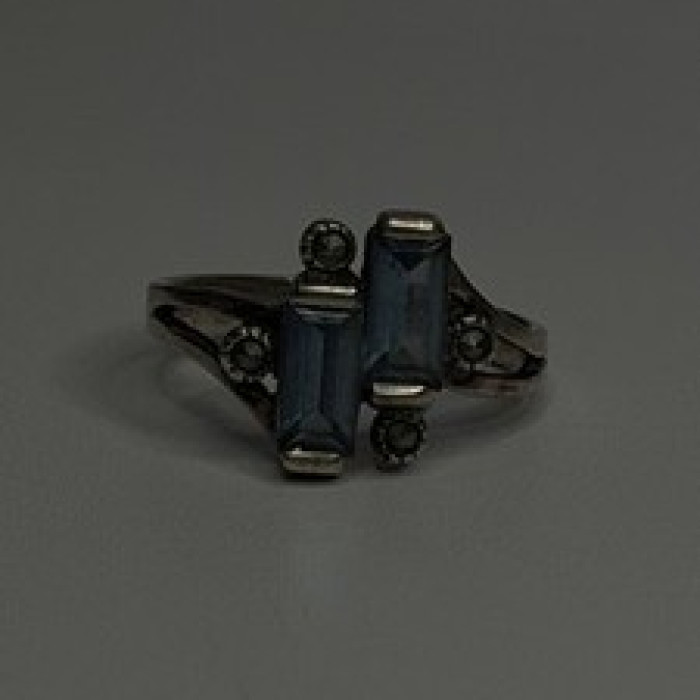 925 Sterling Silver Topaz & Marcasite Ring Size 7