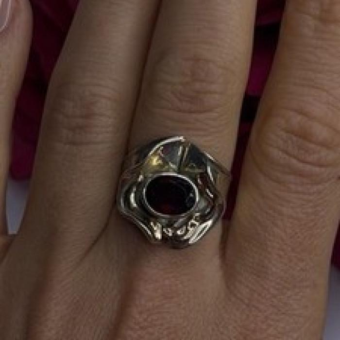 Vintage 925 Sterling Silver & 14K Yellow Gold Part Garnet Ring Size 8