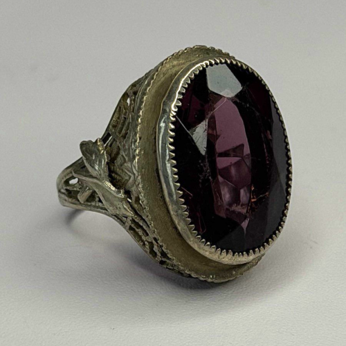 Vintage 925 Sterling Silver Purple Amethyst Ring Size 4.5