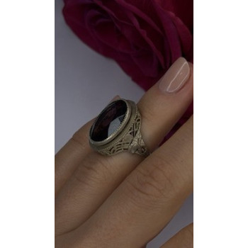 Vintage 925 Sterling Silver Purple Amethyst Ring Size 4.5