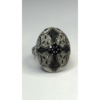Elegant 925 Sterling Silver Spinel Stones Ring Size 8