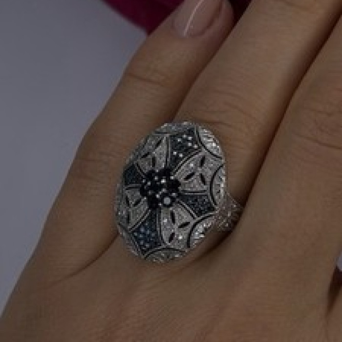 Elegant 925 Sterling Silver Spinel Stones Ring Size 8