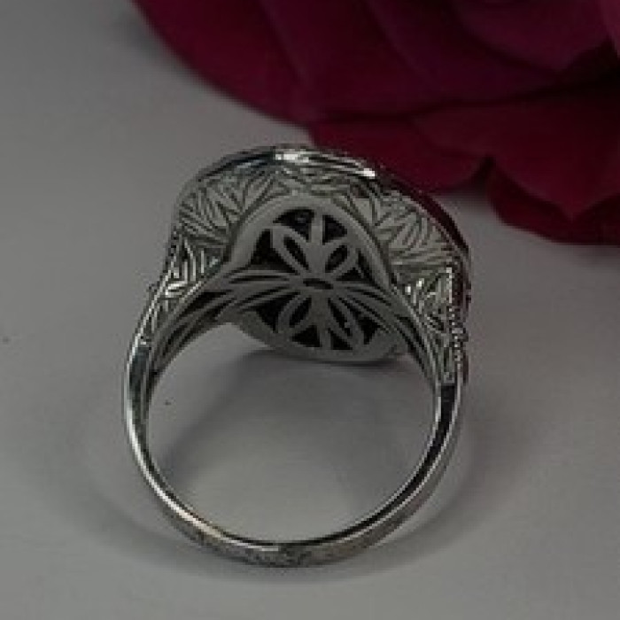 Elegant 925 Sterling Silver Spinel Stones Ring Size 8