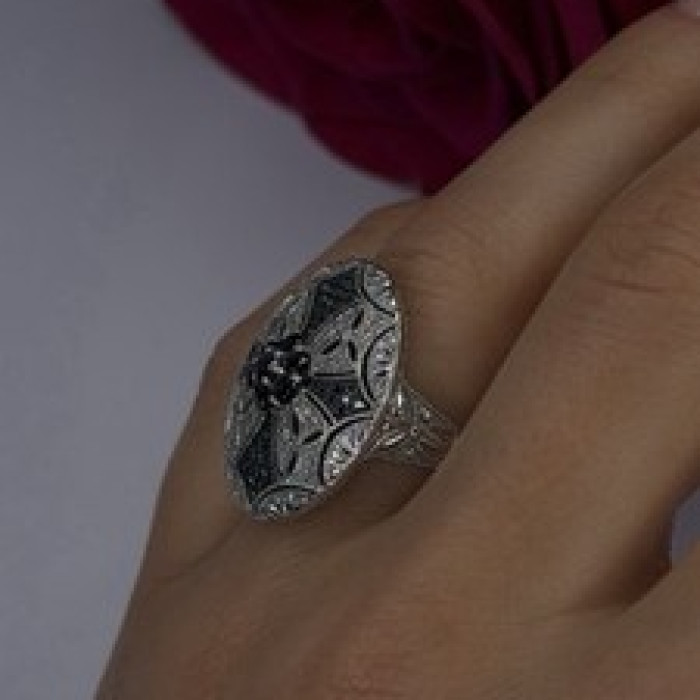 Elegant 925 Sterling Silver Spinel Stones Ring Size 8