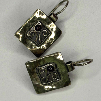 Vintage Israel Silpada 925 Sterling Silver Garnet Earrings