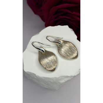 Elegant Italy 925 Sterling Silver Leaf Earrings