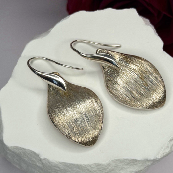 Elegant Italy 925 Sterling Silver Leaf Earrings