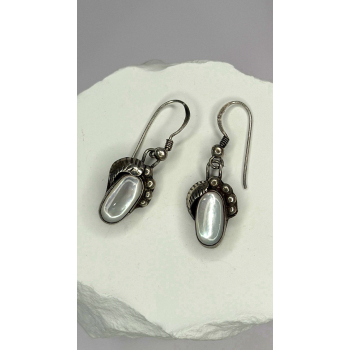 Vintage 925 Sterling Silver Mother-of-pearl Cabochons Dangle Earrings