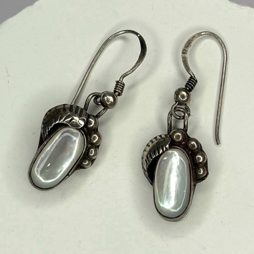 Vintage 925 Sterling Silver Mother-of-pearl Cabochons Dangle Earrings