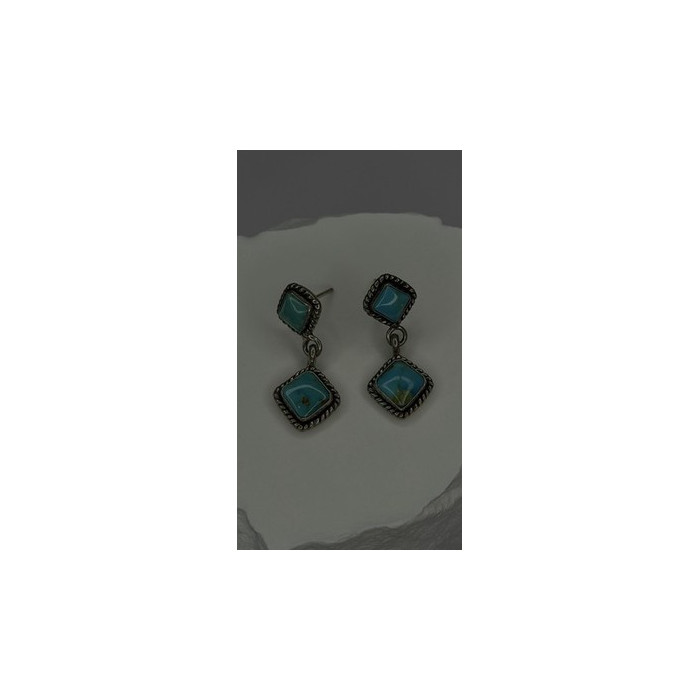 Vintage 925 Sterling Silver Blue Quoc Turquoise Dangle Earrings