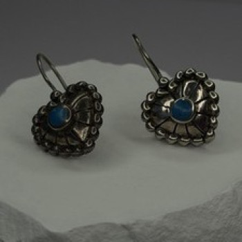 Vintage 925 Sterling Silver Blue Turquoise Heart Earrings