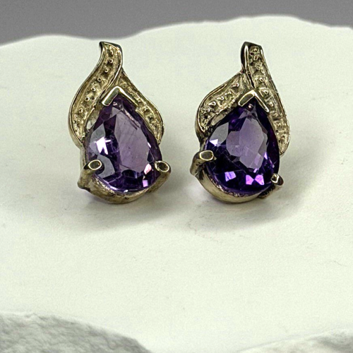 925 Sterling Silver Pear-Cut Amethyst Earrings