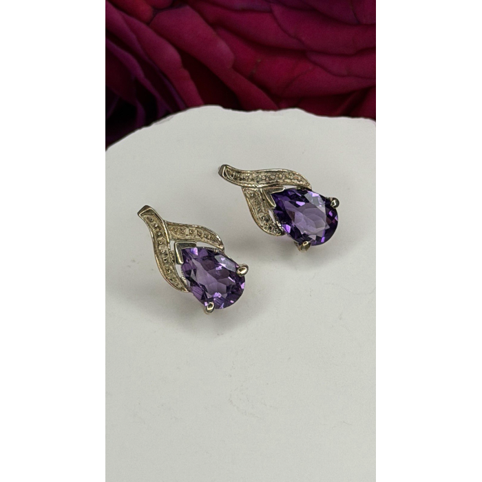 925 Sterling Silver Pear-Cut Amethyst Earrings