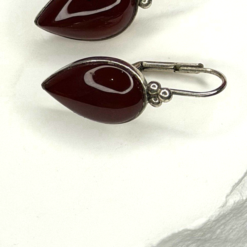 Vintage 925 Sterling Silver Carnelian Teardrop Dangle Earrings