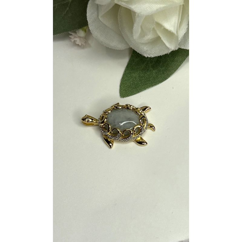 925 Sterling Silver Gold Plated Turtle Green Jade Pendant