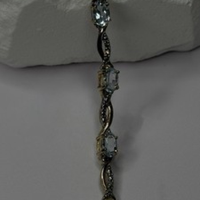 925 Sterling Silver Gold Plated Blue Topaz Bracelet Size 7.5