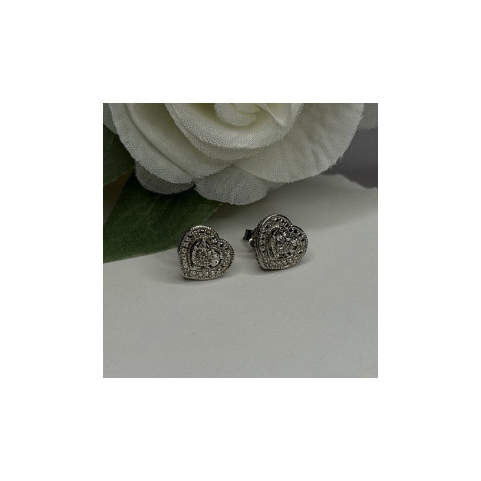 925 Sterling Silver Tiny Diamonds Heart Stud Earrings