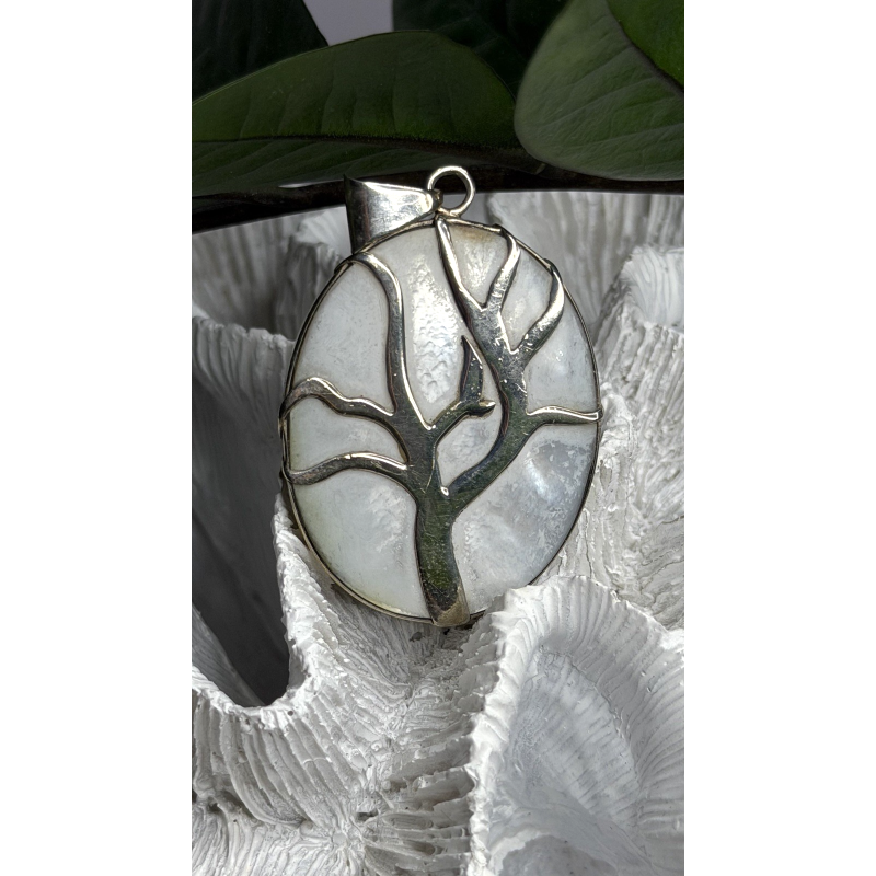 925 Sterling Silver Mother of Pearl Tree of Life Pendant