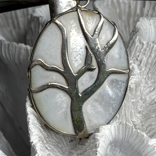 925 Sterling Silver Mother of Pearl Tree of Life Pendant