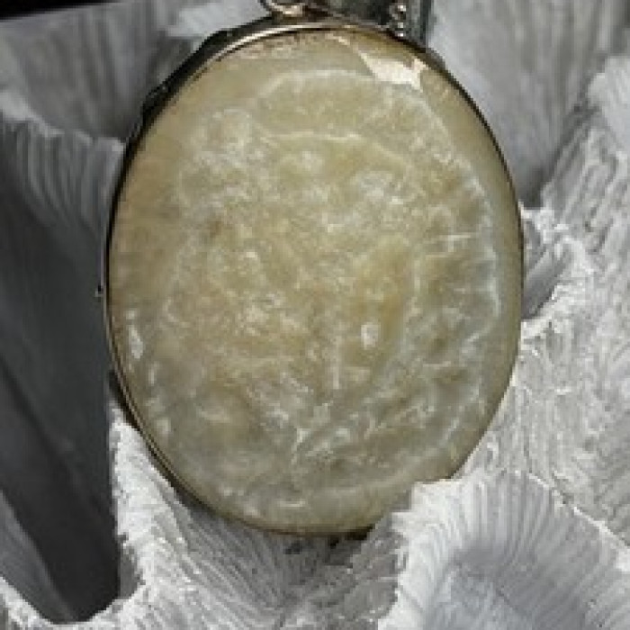 925 Sterling Silver Mother of Pearl Tree of Life Pendant