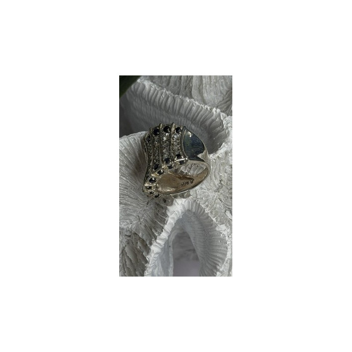 925 Sterling Silver Blue Sapphires & Clear Topaz Stones Ring Size 6