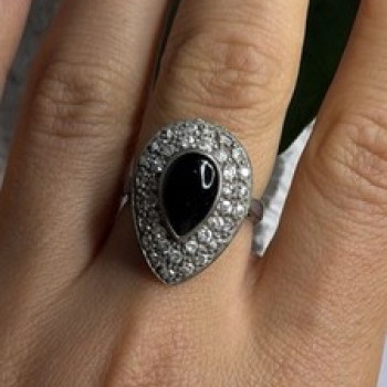Vintage 925 Sterling Silver Black Onyx & Clear Topaz Stones Ring Size 7.5