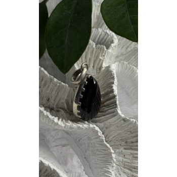 Vintage Teardrop 925 Sterling Silver Black Onyx Pendant
