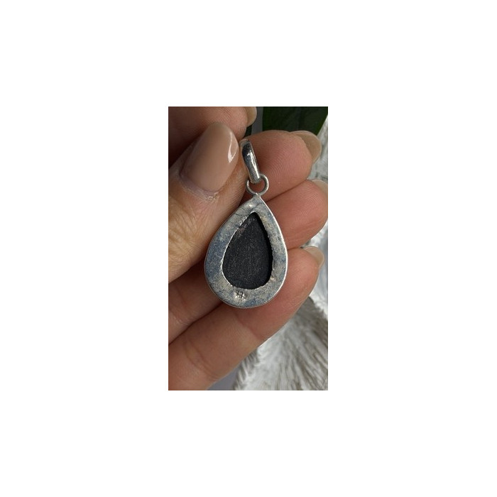 Vintage Teardrop 925 Sterling Silver Black Onyx Pendant