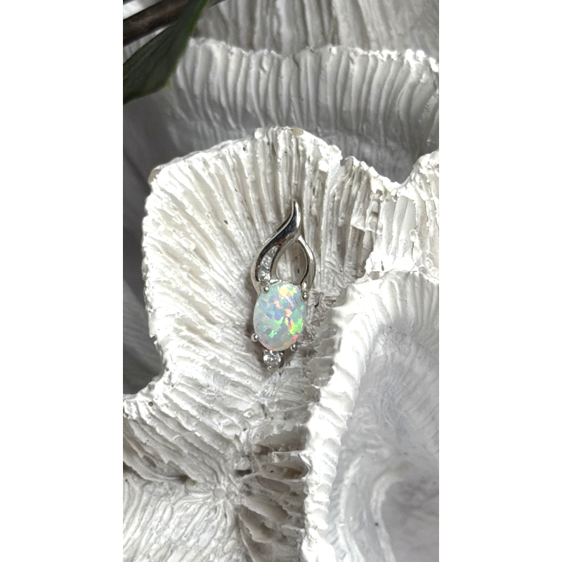 Tiny Beautiful 925 Sterling Silver Opal & Clear Topaz Stones Pendant