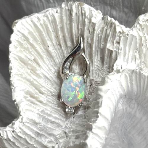 Tiny Beautiful 925 Sterling Silver Opal & Clear Topaz Stones Pendant