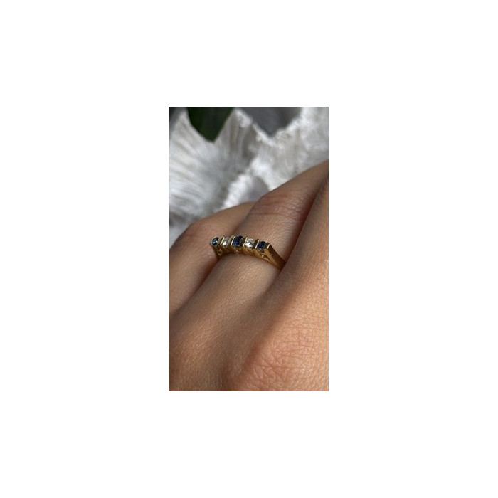14K 585 Yellow Gold Sapphire 0.18 CTW & Diamond 0.10 CTW Ring Size 6