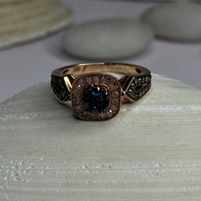 10K Rose Gold 0.5 Carat Clear & Teal Blue Dimond Ring Size 6