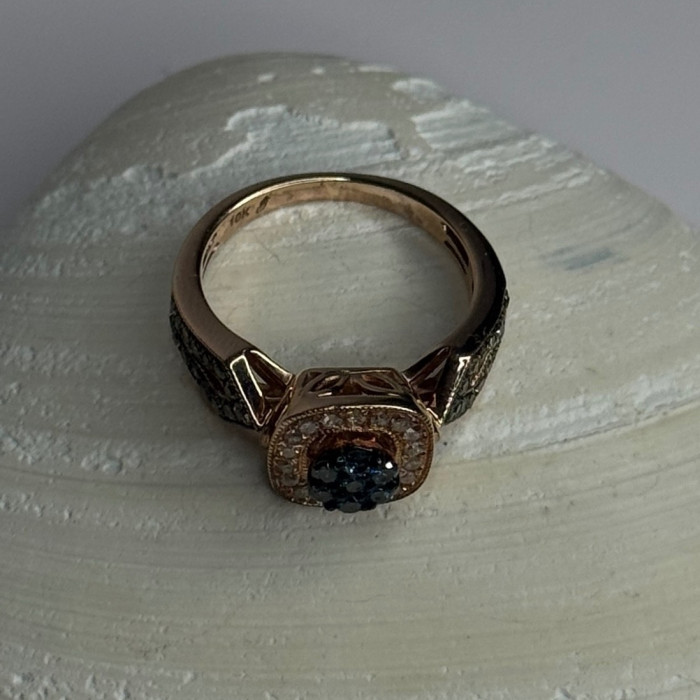 10K Rose Gold 0.5 Carat Clear & Teal Blue Dimond Ring Size 6