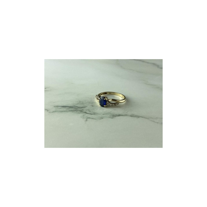 10K YELLOW GOLD BLUE & WHITE SAPPHIRE RING SIZE 6.75