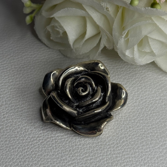 Beautiful Rose 925 Sterling Silver Pendant Length 1.20 Inch
