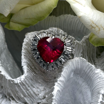 Romantic Heart 925 Sterling Silver Pink & Colorless Spinel Ring Size 7