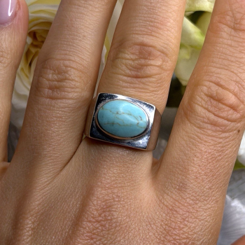 Vintage Modernist 925 Sterling Silver Turquoise Oval Ring Size 7