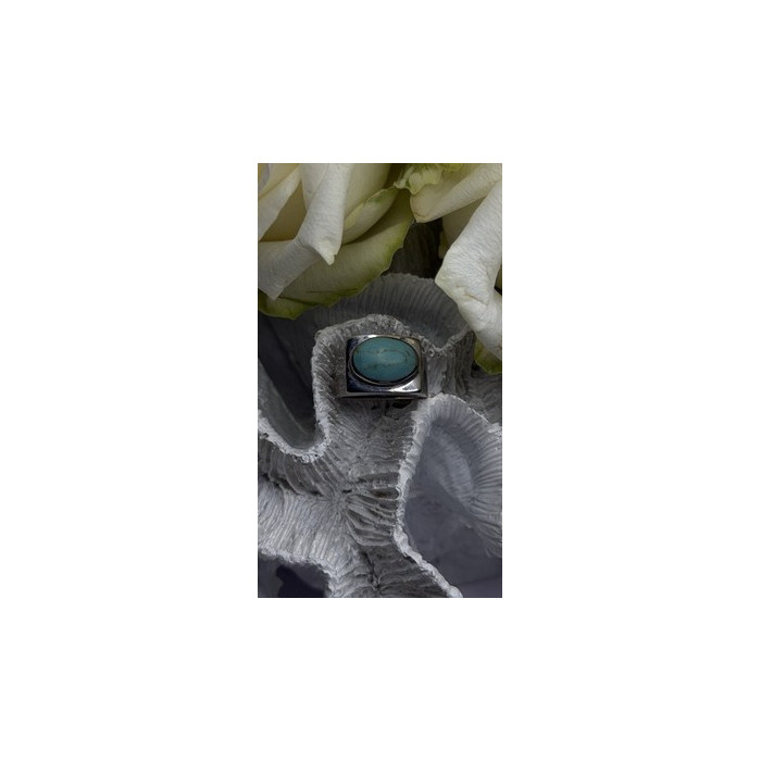 Vintage Modernist 925 Sterling Silver Turquoise Oval Ring Size 7