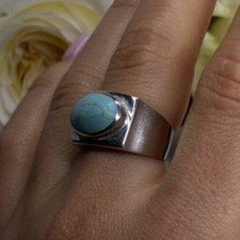 Vintage Modernist 925 Sterling Silver Turquoise Oval Ring Size 7